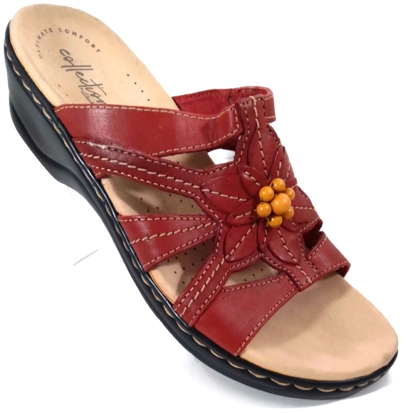 Clarks Shoes - S84 EUC Clarks Lexi Sandal size 9N